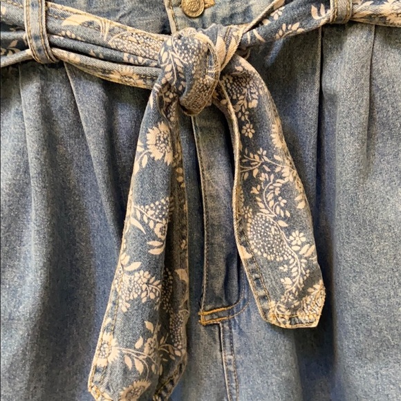 Gloria Vanderbilt Denim Romper - Picture 10 of 16